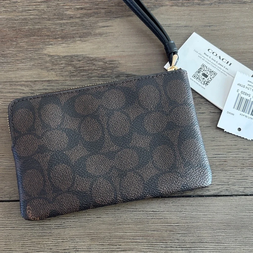 Coach Signature Brown Wristlet NWT - Picture 2 of 5